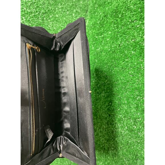 Vintage Bonwit Teller Black Velvet Suede Purse With Gold  Lock Closure - Picture 5 of 6